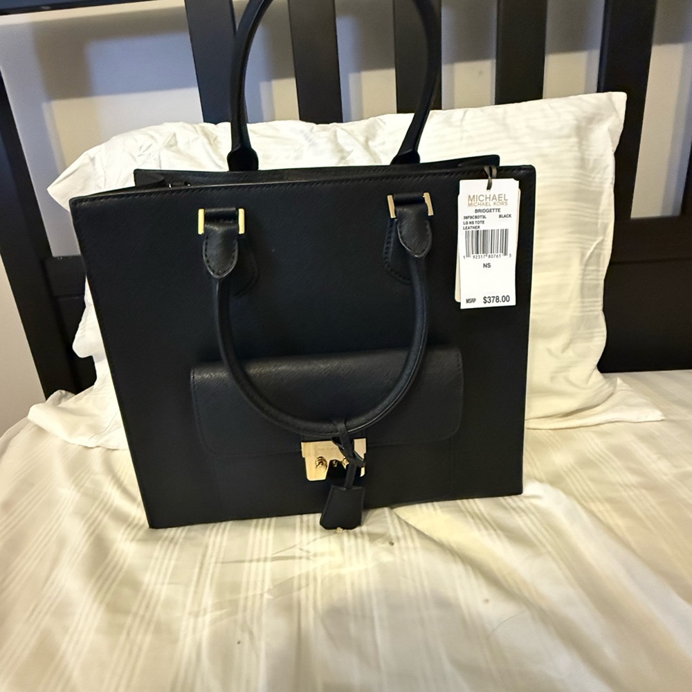 Brand new Michael Kors Bridgette tote handbag.